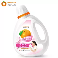 橘子工坊_天然濃縮洗衣精─深層淨味2200ml