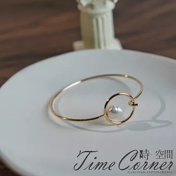 『時空間』極簡設計感鏤空圓環巴洛克珍珠造型手環 -單一款式
