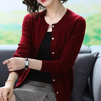 【MsMore】韓版簡約氣質珍珠扣針織外套#110576- F 酒紅
