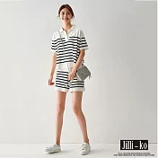 【Jilli~ko】新款夏裝針織短袖條紋上衣短褲時尚休閒套裝兩件套 J8770　 FREE 白色