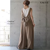 【AMIEE】日系設計感露背吊帶褲(KDP-9158) FREE 土褐色