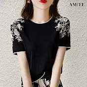 【AMIEE】優雅氣質刺繡雕花針織衫(KDT-2838) L 黑色