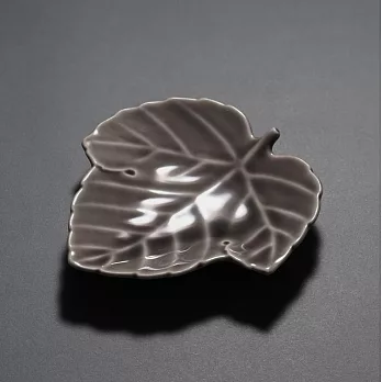 【co-bo-no】Pianta葡萄葉陶瓷餐盤11cm ‧ 灰