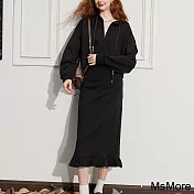 【MsMore】 專櫃黑色休閒運動套裝小個子棉質短連帽印花外套+半身小荷葉魚尾長裙兩件式套裝# 120335 L 黑色