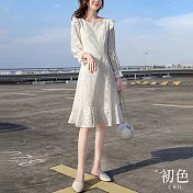 【初色】法式方領蕾絲收腰顯瘦長袖連身裙洋裝-米色-32832(M-2XL可選) M 米色