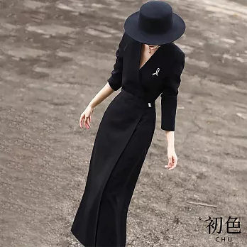 【初色】素色V領收腰顯瘦長袖西裝連衣裙長袖洋裝-黑色-32823(M-2XL可選) M 黑色