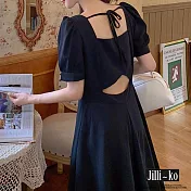 【Jilli~ko】法式赫本風方領收腰露背別緻黑色連衣裙 J11853 FREE 黑色