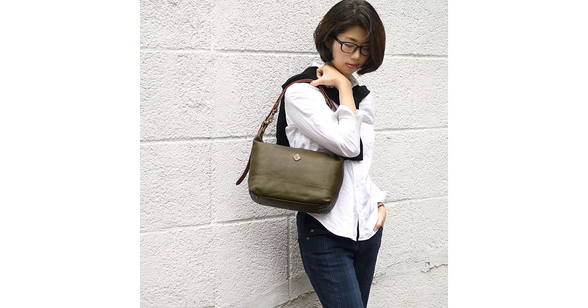 CLEDRAN|日本簡約知性通勤皮革肩背包側背包兩用包橄檻綠