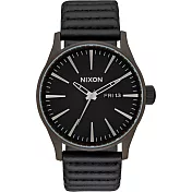 NIXON SENTRY LEATHER 冷冽爵士時尚腕錶-A1052138