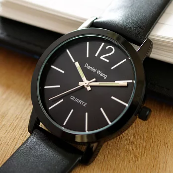 Daniel Wang 3127 簡約時尚刻度黑框圓盤皮革錶帶手錶- 白色