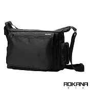 AOKANA奧卡納 MIT台灣製造 YKK拉鍊 時尚防潑水橫式簡約側背包 (時尚黑) 02-025