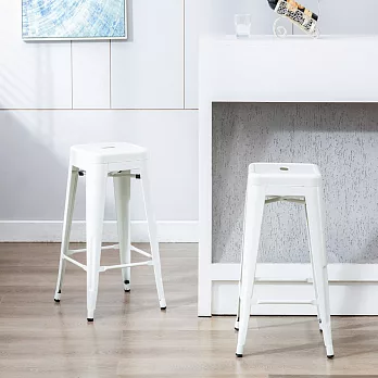 [E-home]Yanni亞尼工業風可堆疊金屬吧檯椅-高76cm-白色