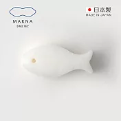 【日本MARNA】日製小魚造型易起泡去汙三層海綿刷 (廚房浴室通用/菜瓜布/研磨粒子材質)-白