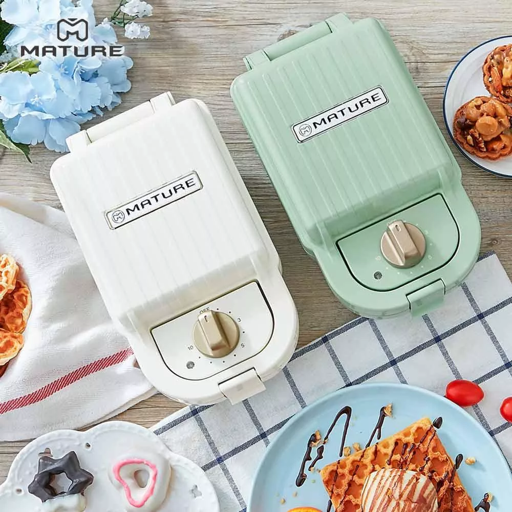 MATURE 美萃 熱壓三明治鬆餅機 CY-1622 -奶油白