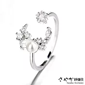 【Sayaka紗彌佳】925純銀星月交輝滿鑽珍珠造型戒指-單一款式