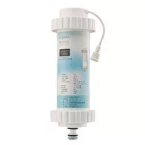 臻淨 Opure UV紫外線殺菌濾芯 T1-2011C 採先進 UV-C 紫外線技術(波長 240nm-290nm),有效摧毀細菌與病毒 DNA,使其喪失活性及繁殖能力,提供全方位消毒保護。UV-C 燈管(254nm)專為淨水設計,非照明用途,請勿自行拆解以避免人體傷害。為維持飲水安全與健康,建議每年至少更換一次濾芯,並依顯示面板提示即時更換,確保優質淨水體驗,讓您安心享用純淨水源。 Opure臻淨 T1-2011C