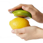 《CHEFN》附套好握檸檬刨絲器 | 檸檬刨刀 起司刨絲 輕鬆刮刨果皮成絲 刨絲刀 切絲器