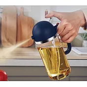 [Conalife]廚房美學自動開合倒油噴霧燒烤控油罐 (藍蓋)- 1入