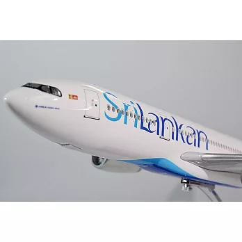 信達 47cm x 47cm 斯里蘭卡航空 Srilankan 空中巴士A330 客機模型