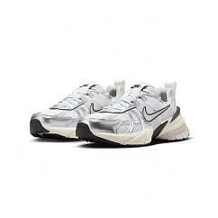 Nike V2K Run Summit White Metallic Silver 金屬銀 FD0736─100 US6 金屬銀