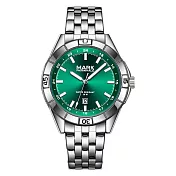 Mark Fairwhale 馬克菲爾 三針夜光低調奢華優雅經典腕錶-5810(三針設計跑車日期顯示) 渾沌綠