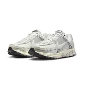 Nike Zoom Vomero 5 碳灰白 HF0731-007 US4.5 碳灰白