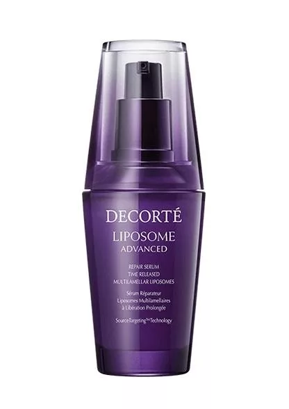 DECORTE黛珂 LIPOSOME 超微導全能修護精粹 DECORTE黛珂 LIPOSOME 超微導全能修護精粹,結合超微囊技術,深入肌膚底層修護,強化肌底保濕力與修復力,適合各種肌膚型別使用,提供長效滋養與抗老效果,讓肌膚更健康、柔滑、有光采。